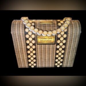 The Golden Girls 25th Anniversary DVD Case Set W/ Playing Cards Purse Collection